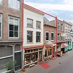 Voorstraat-Havenzicht 1ste